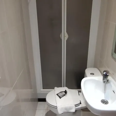 Apartamento Platja D'aro, 3 Dormitorios, 6 Personas - Es-209-47 Apartment *