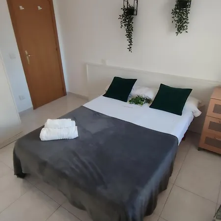 Apartment Apartamento Platja D'aro, 3 Dormitorios, 6 Personas - Es-209-47