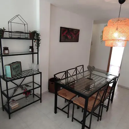 Apartamento Platja D'aro, 3 Dormitorios, 6 Personas - Es-209-47 Apartment